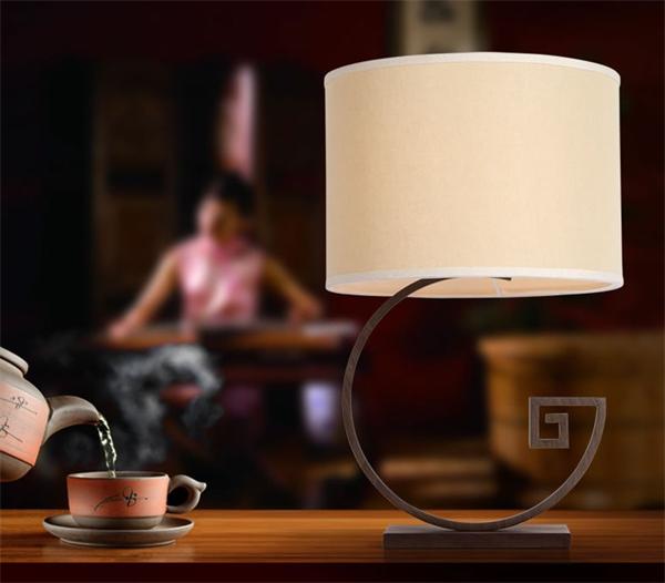 別墅新中式布藝臺(tái)燈  客廳臥室書(shū)房燈具廠家供應(yīng)